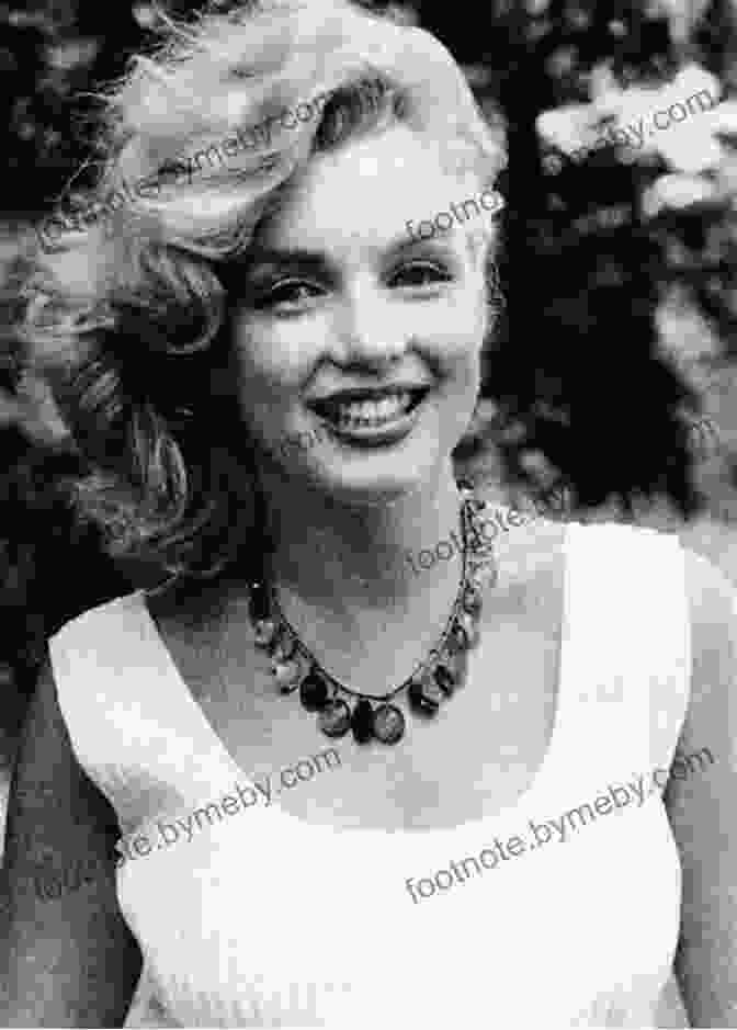 Marilyn Monroe, The Epitome Of Hollywood Glamour And A Cultural Icon, Embodied The Allure Of The Silver Screen. Hollywood Most Beautiful Exclusive And Rarest Photos Album Of The Silver Screen: Films Superstars Divas Femmes Fatales And Legends Of The Silver Screen